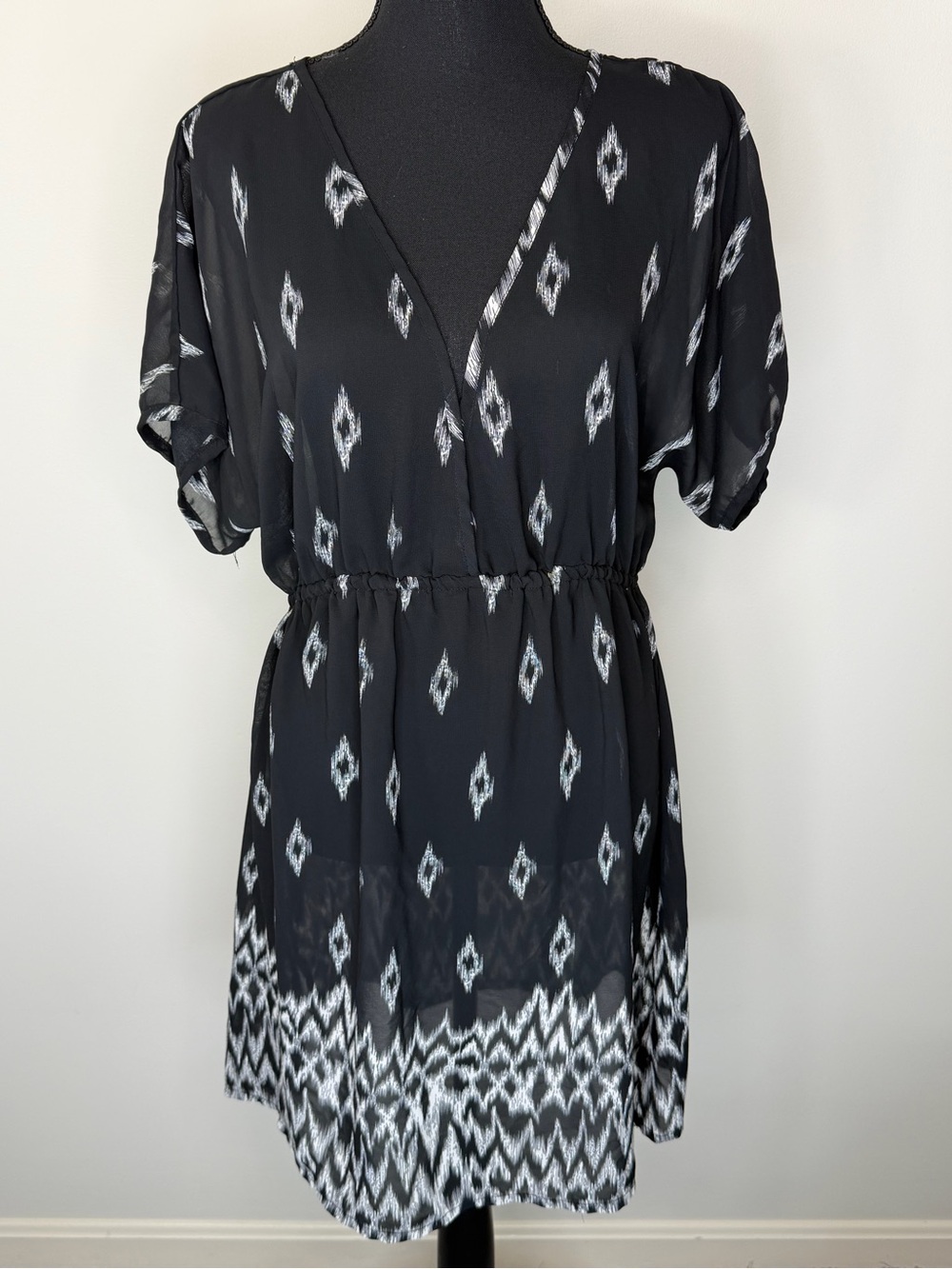 ANA A New Approach Dress Womens XL Black Geometric V Neck Sheer Short Sleeve